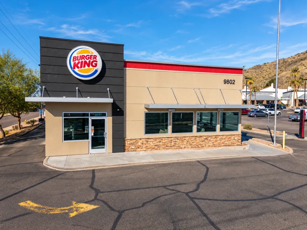 Burger King pad building at Mountain View Plaza, Phoenix, Arizona