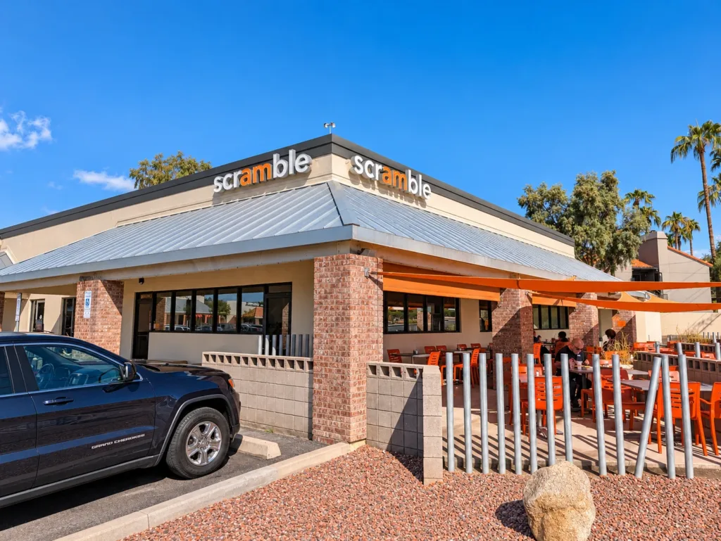 Scramble restaurant with outdoor patio seating at Mountain View Plaza, Phoenix